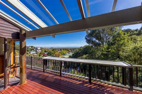 Photo of property in 9 Sherwood Lane, Cashmere, Christchurch, 8022