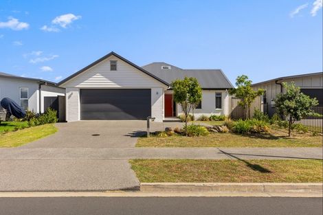 Photo of property in 104 Coast Boulevard, Papamoa Beach, Papamoa, 3118