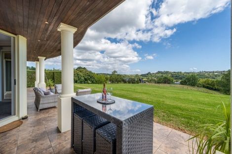 Photo of property in 204 Broomfields Road, Whitford, Howick, 2571