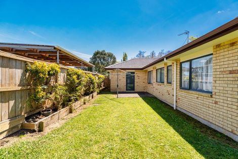 Photo of property in 8 Avonglen Court, Wattle Downs, Auckland, 2103