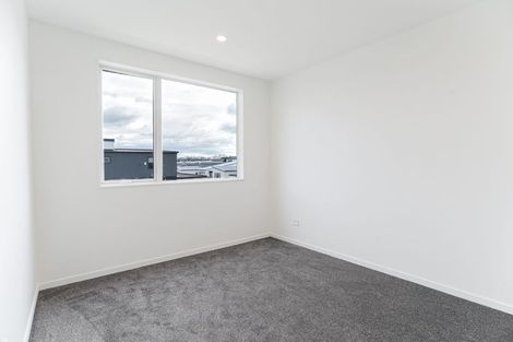 Photo of property in 16 Corporal Street, Papakura, 2110