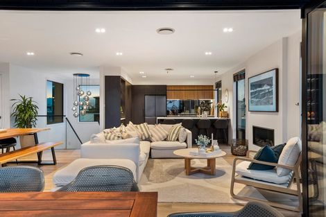 Photo of property in 5 Haneanea Way, Papamoa Beach, Papamoa, 3118