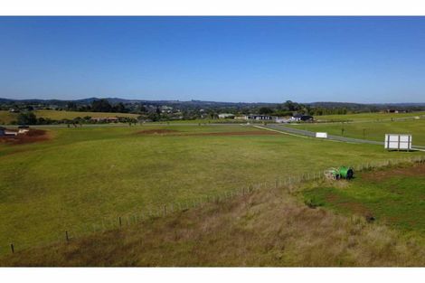 Photo of property in 4 Fernbird Grove, Kerikeri, 0294