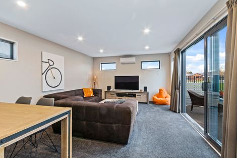 Photo of property in 52 Bamber Crescent, Halswell, Christchurch, 8025