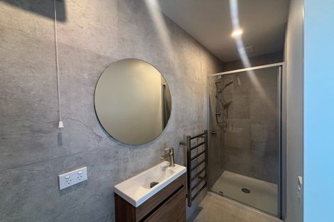 Photo of property in 2/86 Holly Road, St Albans, Christchurch, 8014