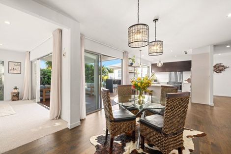 Photo of property in 5 Wrybill Way, Point Wells, Warkworth, 0986