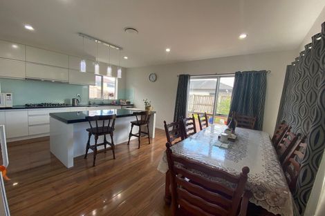 Photo of property in 1 Cranford Drive, Flat Bush, Auckland, 2019