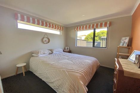 Photo of property in 4 Carmello Grove, Richmond, 7020