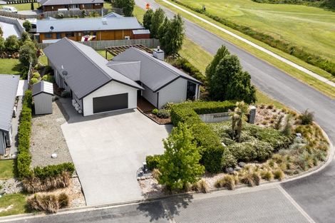 Photo of property in 2 Tennyson Close, Hanmer Springs, 7334