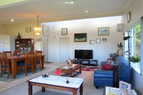 Photo of property in 1990 Long Bay Road, Coromandel, 3581