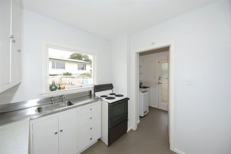 Photo of property in 4/6 Kinloch Street, St Albans, Christchurch, 8014