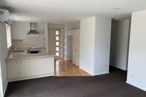 Photo of property in 2/162 Wainoni Road, Avondale, Christchurch, 8061