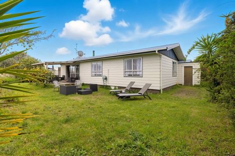 Photo of property in 1/1216 Papamoa Beach Road, Papamoa Beach, Papamoa, 3118