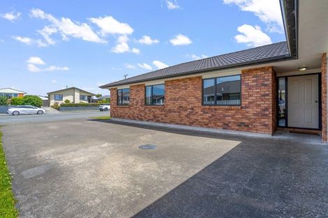Photo of property in 58 Mcquarrie Street, Kingswell, Invercargill, 9812