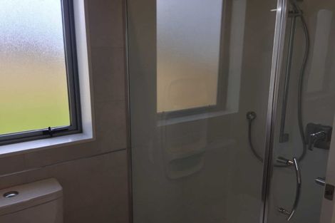 Photo of property in 12 Kaimanawa Road, Karaka, Papakura, 2113