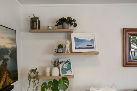 Photo of property in 102 Inniscort Street, Cromwell, 9310