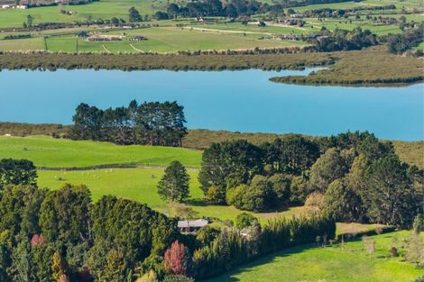 Photo of property in 5 Wi Tupaea Road, Waihau Bay, Opotiki, 3199