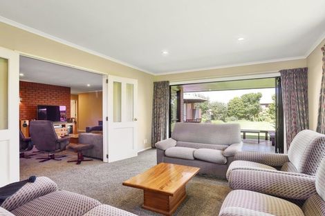 Photo of property in 5 Hinton Place, Rangiora, 7400