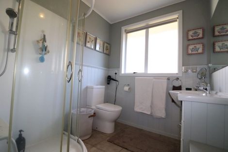 Photo of property in 33 Hull Street, Riversdale, 9776