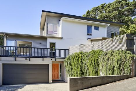 Photo of property in 84a Warwick Street, Wilton, Wellington, 6012