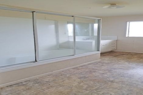 Photo of property in 83 Pooks Road, Ranui, Auckland, 0612