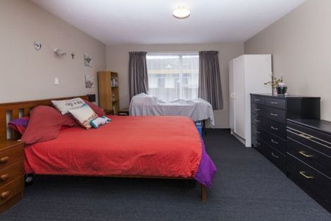 Photo of property in 1/41 Oldwood Street, Bishopdale, Christchurch, 8053