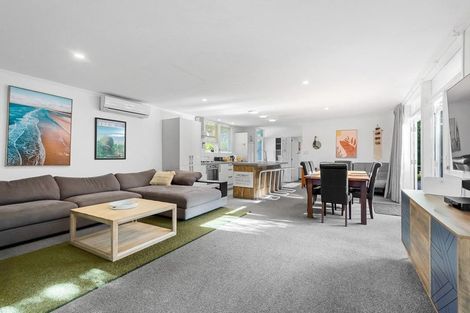 Photo of property in 2/19 Kotare Street, Hilltop, Taupo, 3330