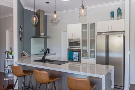 Photo of property in 11 Burwood Terrace, Gulf Harbour, Whangaparaoa, 0930