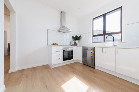 Photo of property in 26 Haydon Street, Roslyn, Palmerston North, 4414