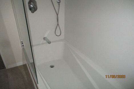 Photo of property in 6/7 Raroa Road, Hutt Central, Lower Hutt, 5010