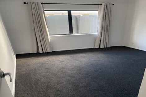 Photo of property in 209a Walter Strevens Drive, Conifer Grove, Takanini, 2112