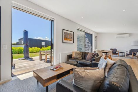 Photo of property in 28 Stackbrae Avenue, Wanaka, 9305