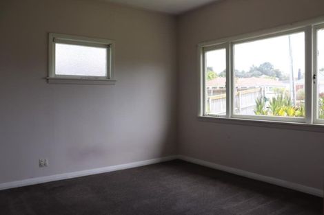 Photo of property in 8a Hill Road, Hillpark, Auckland, 2102