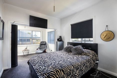 Photo of property in 17 Exeter Street, Brooklands, New Plymouth, 4310