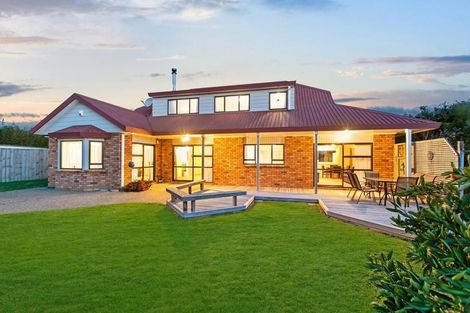 Photo of property in 235 Hill Road, The Gardens, Auckland, 2105