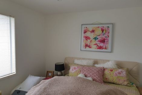 Photo of property in 68 Willis Road, Papakura, 2110