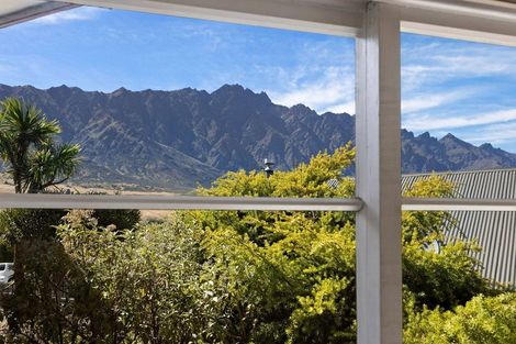 Photo of property in 8 Riverside Road, Frankton, Queenstown, 9300