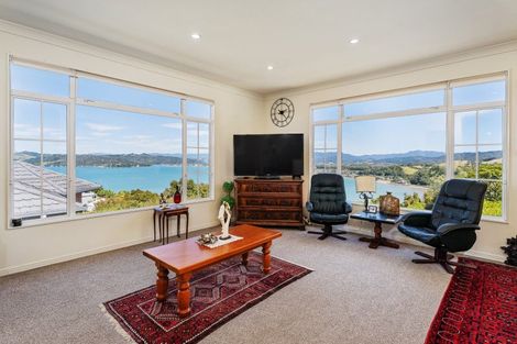 Photo of property in 186 Centennial Drive, Whitianga, 3510