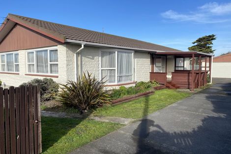 Photo of property in 5 Beach Road, North New Brighton, Christchurch, 8083