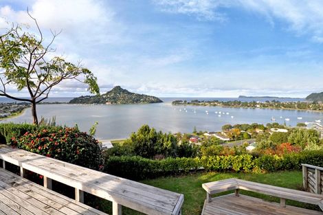 Photo of property in 19 Ridge Road, Tairua, 3508