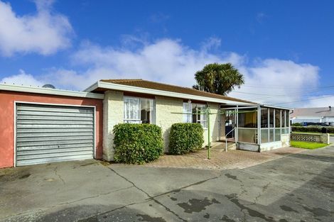 Photo of property in 1/4 Brixton Street, Islington, Christchurch, 8042