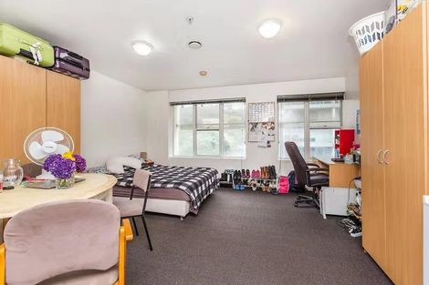 Photo of property in Orange Apartments/victoria Centr, 302/169 The Terrace, Wellington Central, Wellington, 6011