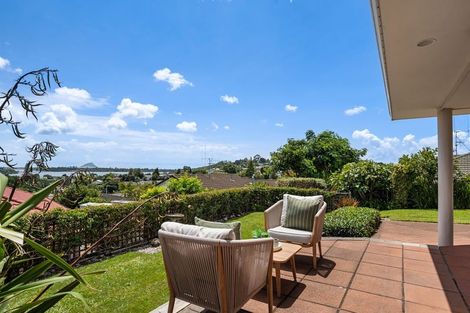 Photo of property in 27 Oteki Park Drive, Welcome Bay, Tauranga, 3112