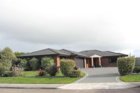 Photo of property in 21 Callum Brae Drive, Rototuna, Hamilton, 3210