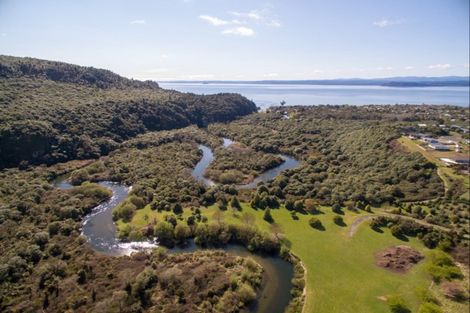 Photo of property in 19 Rangitukua Drive, Kuratau, Turangi, 3381