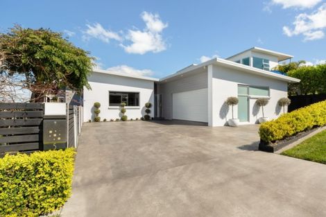 Photo of property in 5 Valley View, Bethlehem, Tauranga, 3110