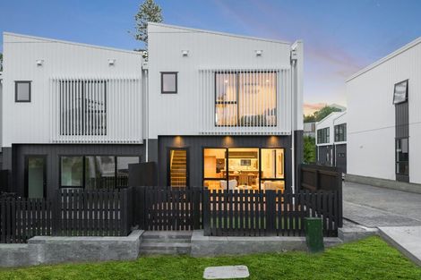 Photo of property in 1/18 Handley Avenue, Narrow Neck, Auckland, 0624