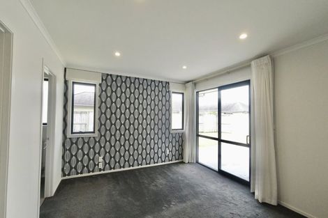 Photo of property in 7 Magellan Rise, Flagstaff, Hamilton, 3210