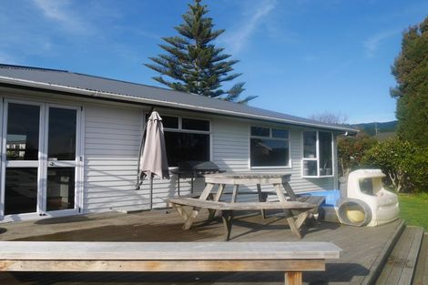 Photo of property in 66 Makarini Street, Paraparaumu, 5032