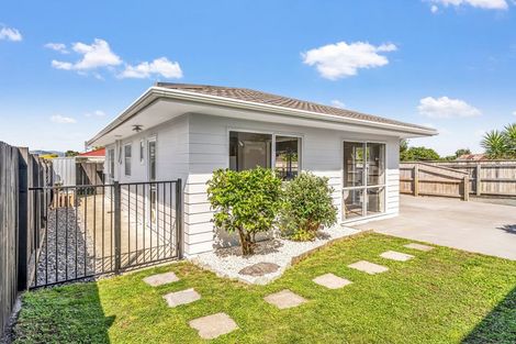 Photo of property in 2/56 Songer Street, Stoke, Nelson, 7011